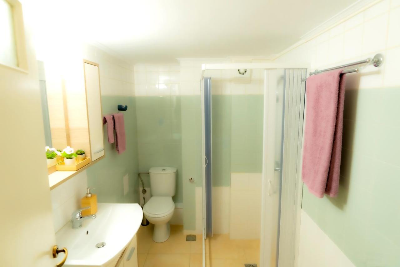Myrtle, City Center Renovated Apartment Atenas Exterior foto