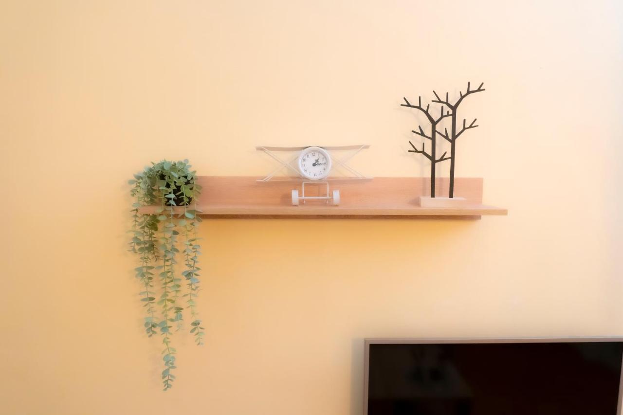 Myrtle, City Center Renovated Apartment Atenas Exterior foto